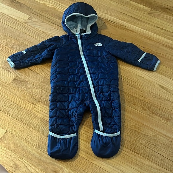 The North Face Navy Blue Thermoball Bunting Suit Sz 6-12M - Picture 1 of 14